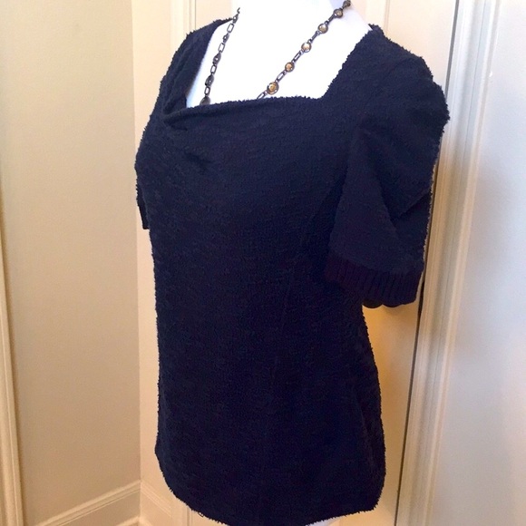 - NWOT --anthropologie navy top - Picture 4 of 5